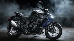 விலையை பார்த்தால் மயக்கமே வருது... எஸ்யூவி கார் வாங்குற விலையில் கவாஸாகி பைக்!!