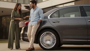 எந்தவொரு காருக்கும் தனி அழகு கொடுக்குறதே இதுதான்! 10 லட்ச ரூபாயில் வாங்கும் காரிலும் கிடைக்குதானு கவனிக்கனும்!