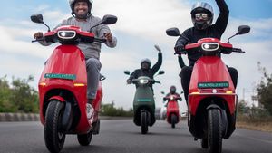 50,000 ரூபாயை கழிச்சிட்டா ஸ்கூட்டரின் விலையில் ஒண்ணுமே இருக்காதே! ஓலா ஒரு முடிவோட தான் இருக்கு!