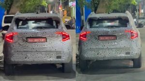 நகரின் பரபரப்பான சாலையில் சுற்றி திரிந்த கார்! யார் கண்ணிலும் படாமல் போய்டலாம்னு பார்த்தாங்க!