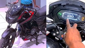 நாடே எதிர்பார்க்கும் பல்சர் பைக் மீண்டும் பஜாஜ் ஷோரூமில்... 4 ஆண்டுகளுக்கு பின் மீண்டும் வந்துட்டனு சொல்லு!