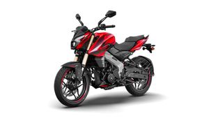 ரூ.4.83 லட்சம் விலையில் விற்பனை செய்யப்படும் பல்சர் பைக்.. ஏன் இவ்வளவு விலை உயர்த்திட்டாங்க?