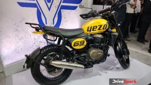 ராயல் என்பீல்டு பைக்குகளின் அதே 2 லட்ச ரூபாயில் புதிய டிரையம்ப் பைக்! டிசைன், என்ஜின் எல்லாம் இப்போ வேற மாதிரி