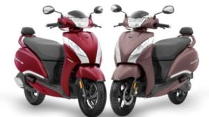 ஆக்டிவாவை கதிகலங்க வைத்த தமிழ்நாட்டு தயாரிப்பு! 90 கிமீ மைலேஜ்! விலைல தரமட்டத்துக்கு இறங்கி அடிச்சிருக்காங்க!