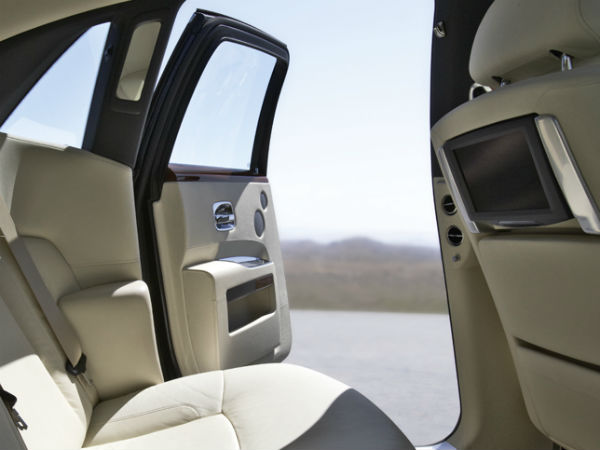 ஆடம்பரமான உட்புறம்