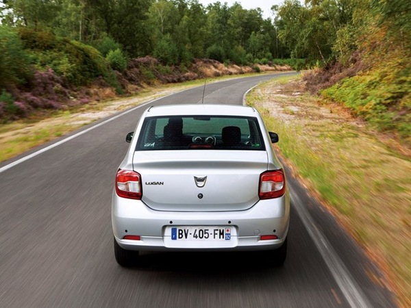 2013 டேஸியா லோகன்