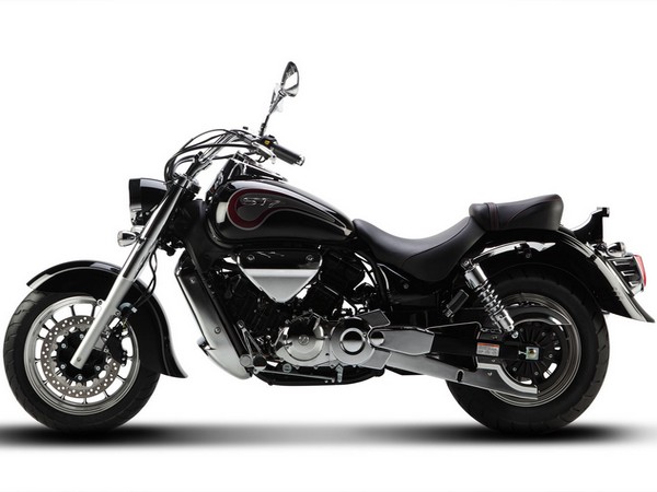 ஹயோசங் குரூஸர் பைக் வாங்கிய சுதீப்