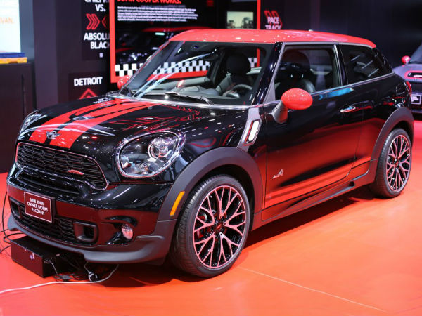 மேக்ஸிமம் ஸ்டைலுடன் அசத்தும் மினி ஜான் கூப்பர்