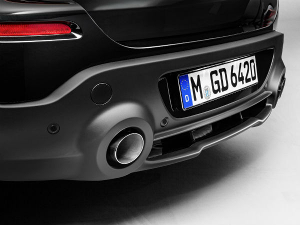 மேக்ஸிமம் ஸ்டைலுடன் அசத்தும் மினி ஜான் கூப்பர்