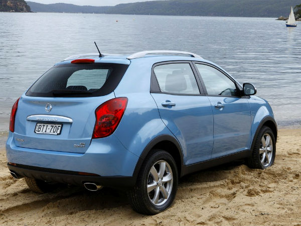 சாங்யாங் கொரெண்டோ - டிரெய்லர்