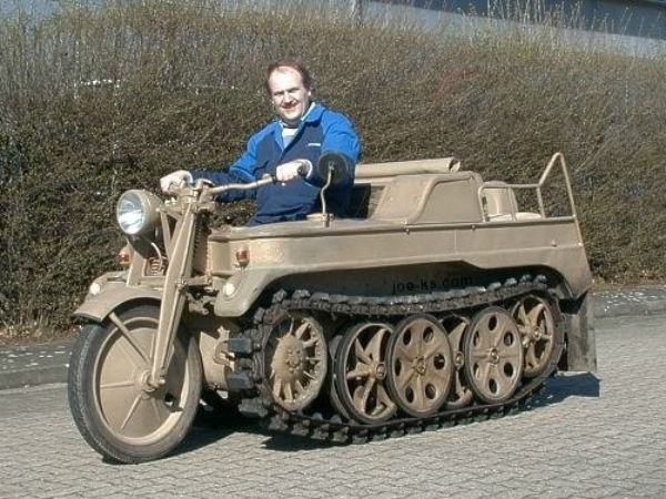 உலகின் விசித்திர பைக்குகள்