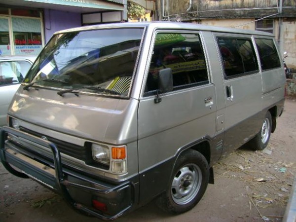 மஹிந்திரா வாயேஜர்