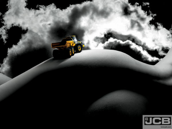 ஜேசிபி காலண்டர் படங்கள்