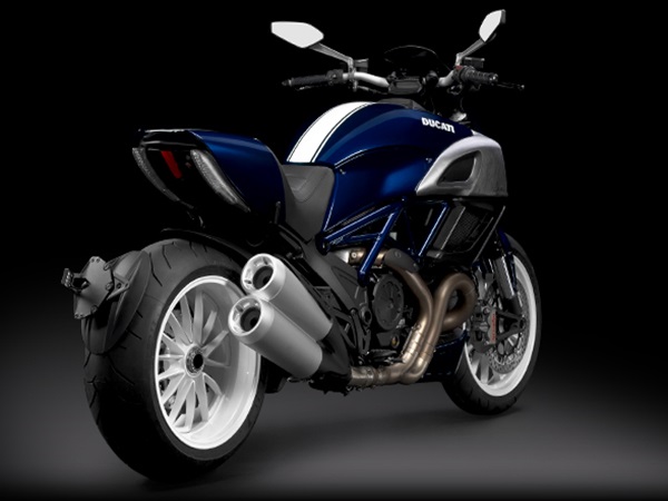  இன்ஸ்ட்ரூமென்ட் கிளஸ்ட்டர்