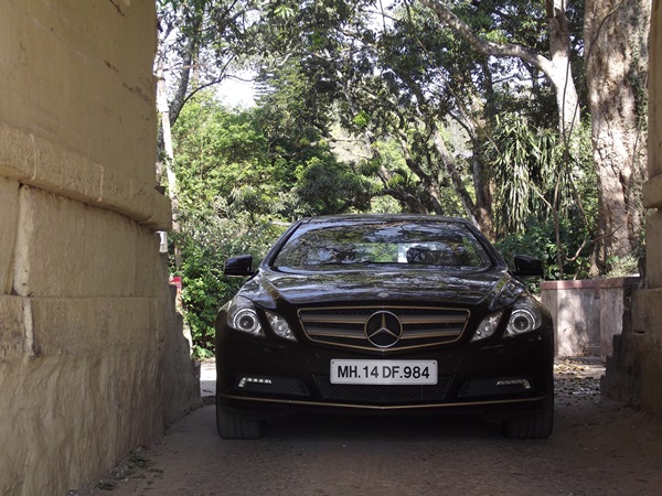 பென்ஸ் இ கிளாஸ் கூபே டெஸ்ட் டிரைவ் - படங்கள்