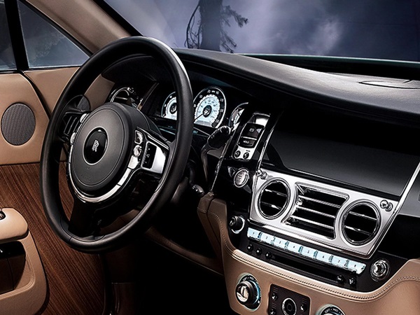 ரோல்ஸ்ராய்ஸ் ரயீத் - படங்கள்