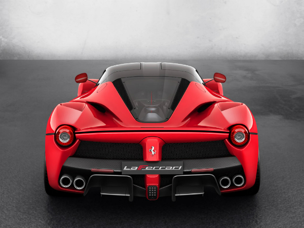 ஃபெராரியின் புதிய சூப்பர் கார்