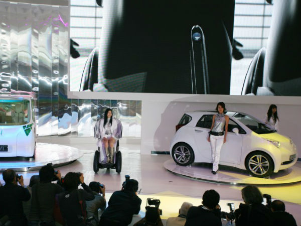 டொயோட்டா ஐ-ரியல்