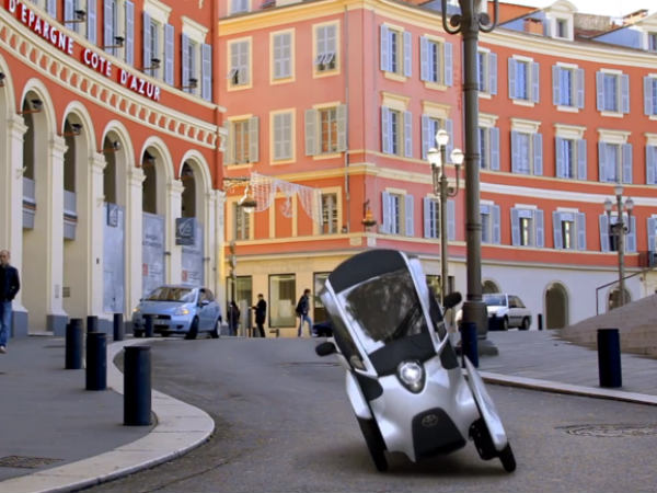 டொயோட்டா ஐ-ரோடு