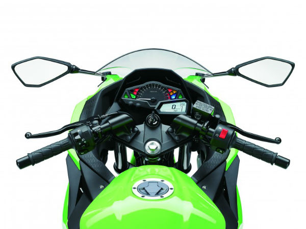 கவாஸாகி நின்ஜா 300ஆர் - படங்கள்!