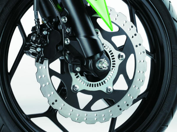 கவாஸாகி நின்ஜா 300ஆர் - படங்கள்!