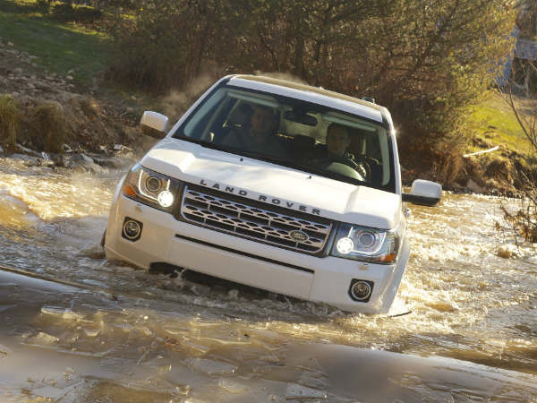 2013 மாடல் ஃப்ரீலேண்டர் 2 எஸ்யூவி