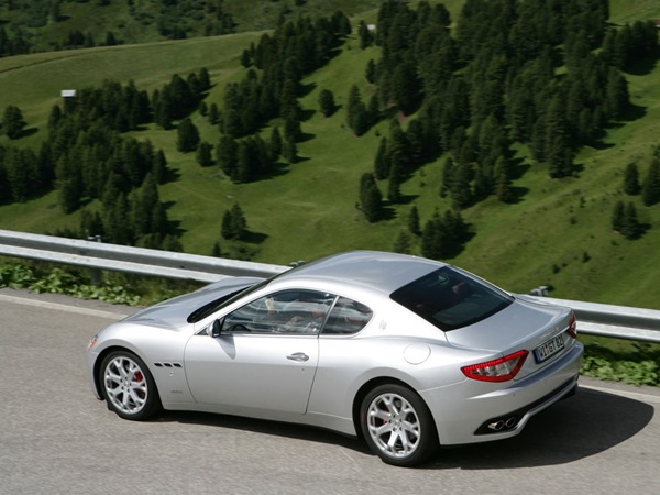 மஸராட்டி ஜிடிஓ