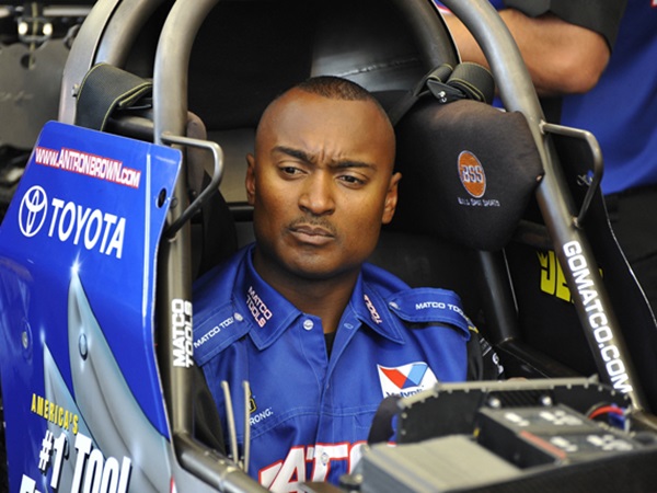 அனுபவமிக்க வீரர் அனுபவமிக்க வீரர்