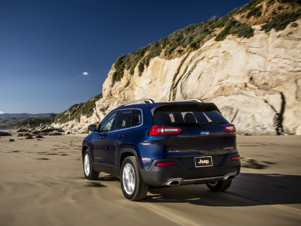  2014 ஜீப் கெரோக்கீ எஸ்யூவி - படங்கள்