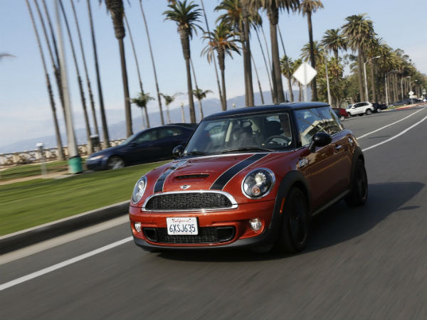 மினி போட்டோ கேலரி