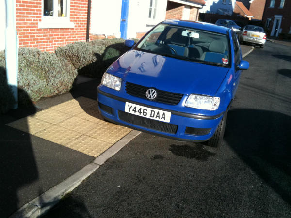 தாத்தா வீட்டு ரோடு