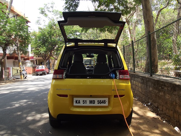  டெயில் கேட்