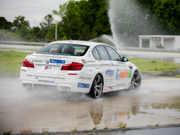 பிஎம்டபிள்யூ எம்5 எஞ்சின்