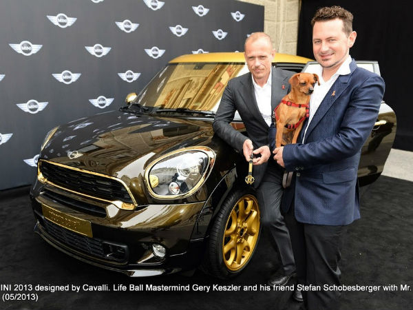 மேனாமினுக்கி மினி