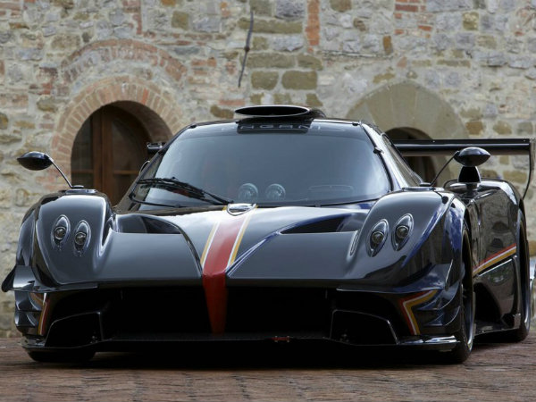 பகனி ஸோண்டா ரிவொலியூசியன்