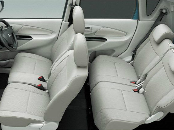 இருக்கை வசதி