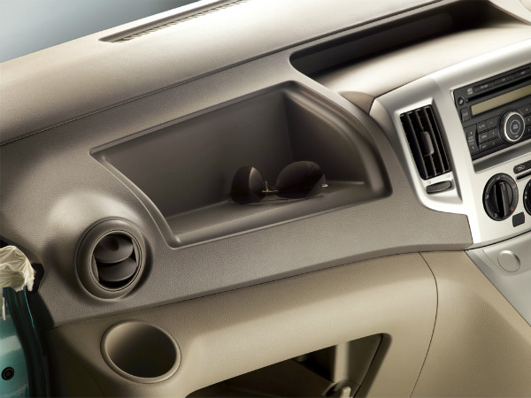 நிசான் எவாலியா