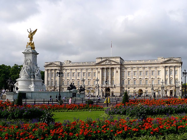 எக்கச்சக்க சொத்து