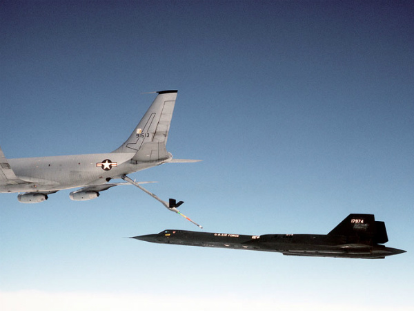 ஸ்பெஷல் டிராக்கர்