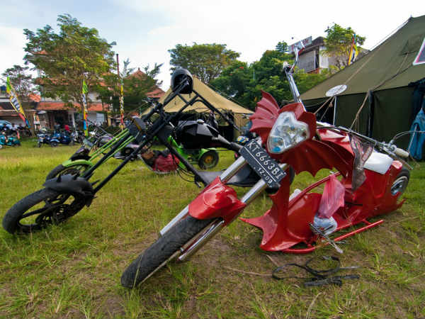 கஸ்டமைஸ் வெஸ்பா ஸ்கூட்டர் திருவிழா 