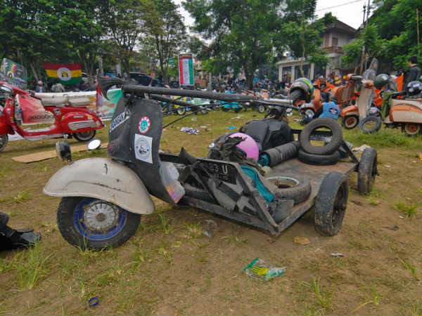 கஸ்டமைஸ் வெஸ்பா ஸ்கூட்டர் திருவிழா 
