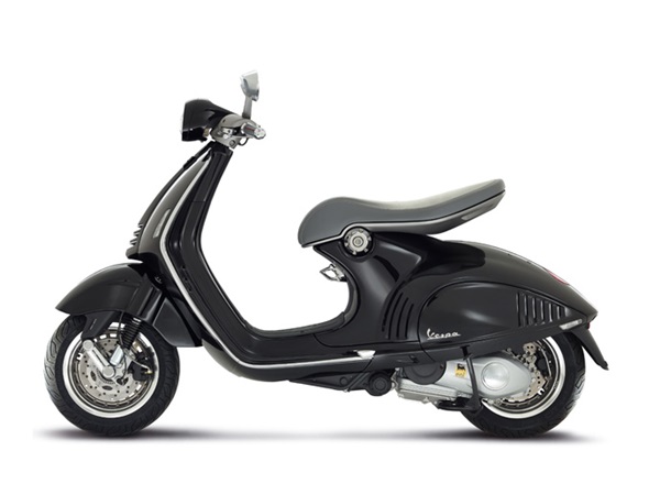 வெஸ்பா 946 ஸ்கூட்டர்