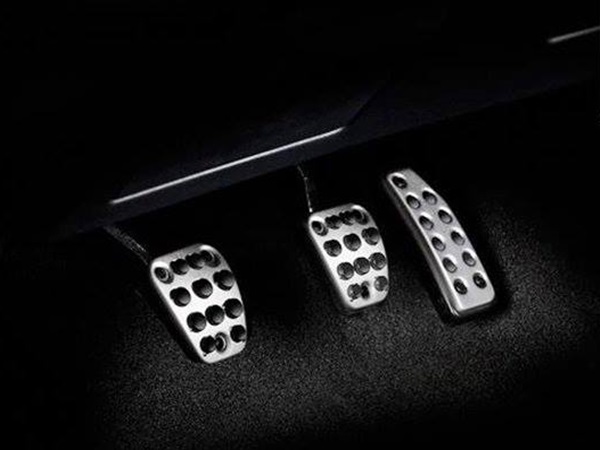  பெடல்கள்