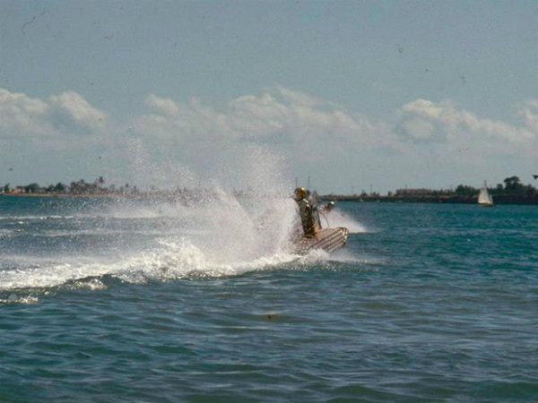 பீர் கேன் படகுகள்