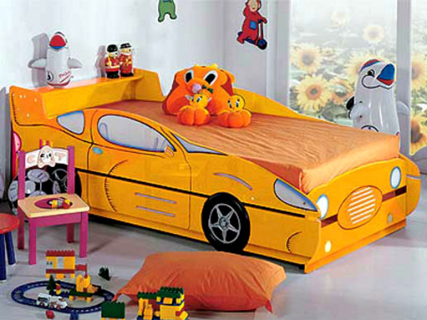 கார் படுக்கை