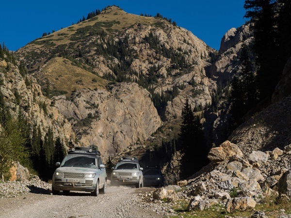 'சில்க்' பாதை