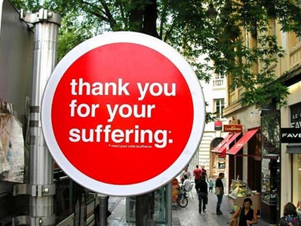 சுவாரஸ்யமான சாலை எச்சரிக்கை பலகைகள்