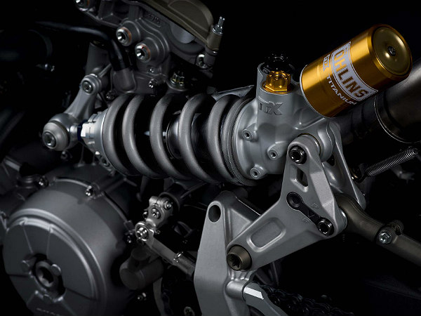 பின்புற சஸ்பென்ஷன்