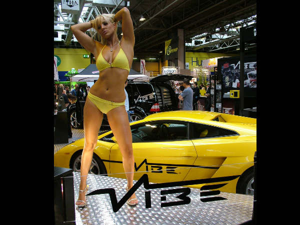  வைப் போட்டோஷூட் படங்கள்.