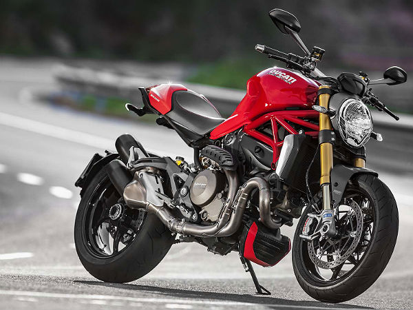 மாடல்கள்